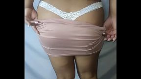 Sexymami46 me desnudo bailando lento para ti y ense&ntilde_o mis pies