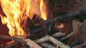 Burning shoes WMV