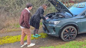 car breakdown on country road – stranger ate my pussy then fucked me hard on the hood & in the trunk