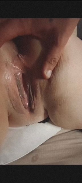 Getting a good blowjob from this curvy milf, fucked her and cum inside, CREAMPIE