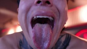 Thomass Collins Private Show