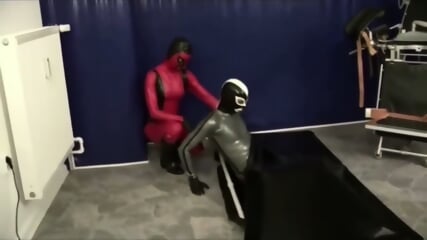 Vacbed Femdom