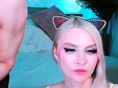 Amateur blonde babe masturbates on cam