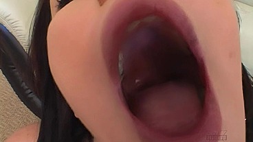 Vixen Fyre didn't have to be told to lie back and get fucked