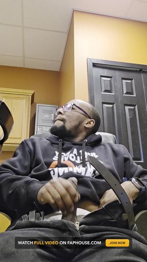 Breakroom Quick Jerk