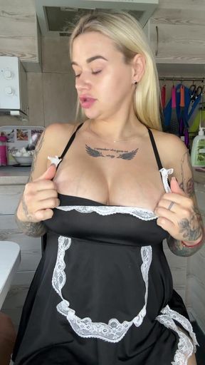 Busty pregnant woman flaunts her big tits