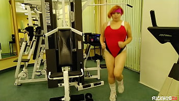 Chubby Russian mature works out with a trainer in the gym