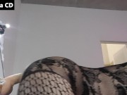Me cojo con mi dildo en un motel