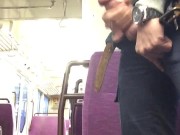 露出オナ射精あり