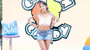 ”Chloe Loves Booty-to-mouth Flavor”