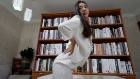 Beautiful Asian girl Xiaoli shows her sexy flexible little feet68 HD