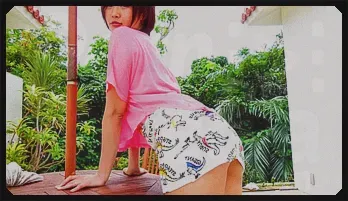 Girl provides Asian blowjob while on the road