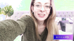 RevealMe  ITALIAN MOMMY'S DILDO SUCKING, & BOOTY FINGERING