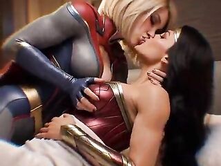 Superhero yuri lesbian kisses dc manga