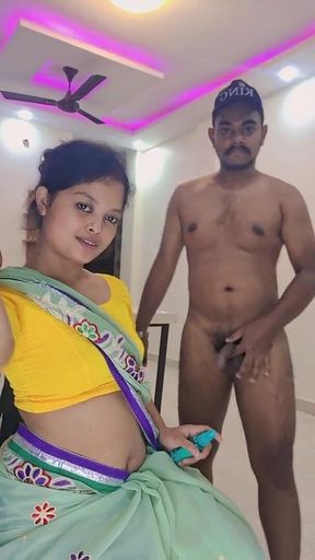 Desi Ex-hot Beautiful Collage Girl First Time Romantic Seen Sex