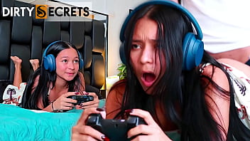 I FUCK MY STEPSISTER WHILE SHE PLAYS VIDEO GAMES