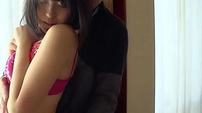 Shy Japanese Amateur Gets Sensual in Bed