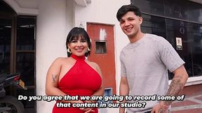 Thick latina agrees to go with a stranger, to have sex