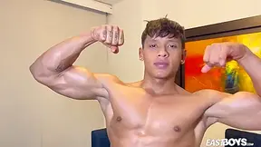 Cute & Athletic Amateur