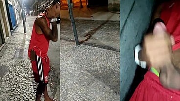 Abordei um novinho na central e deu bom