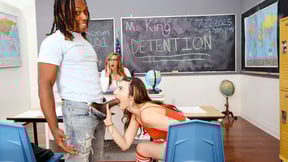 I bet you would suck his bbc too ms King