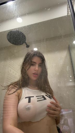 Wanna chat with me Check my BIO