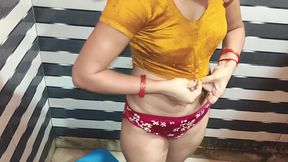 Video of Janvi Bhabhi Bathing in the Bathroom Went Viral. Indian Hot Girl