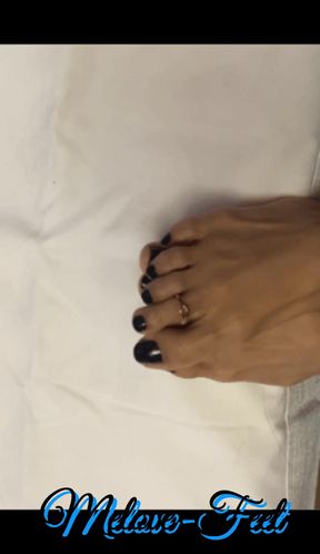Compilation of Melove Sexy Feet Pictures