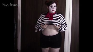 BBW Mime Striptease