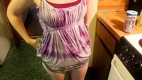 Cheyenne in hot amateur Chick fucks and sucks dick in a car