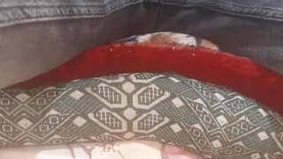 Laiha, karvainen ranskalainen kaveri, jolla on isot kullit ja joka nai toisiaan raakana