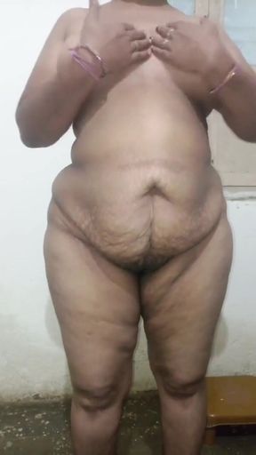 Desi Aunty Romantic Mood of at Home