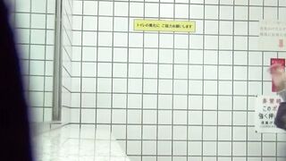 Hot peeing sessions with beautiful Japanese babes in public