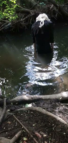 Pati wet black dress   Clip 1