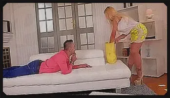 Kyra Hot's Busty Adventure - Hot Mature Play