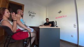 Fucking in the office of a friend Pamela Sanchez and Jesus