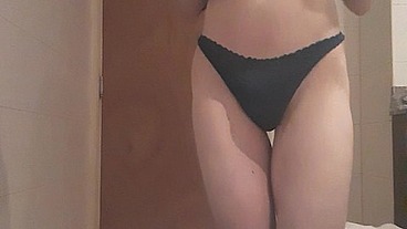 Sexy femboy pissing and cumming