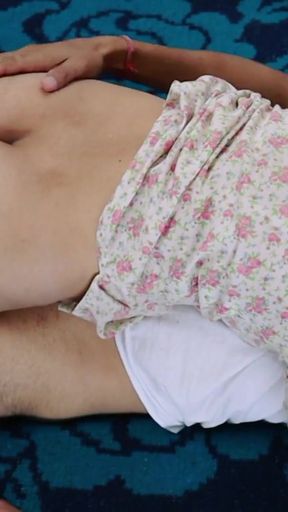 Stunning moment from &quot;Soteli Pyasi Ma Ne Rat Me Chudai Krvayi Apne Damad se Indian Hot Family Sex DESIFILMY45&quot;