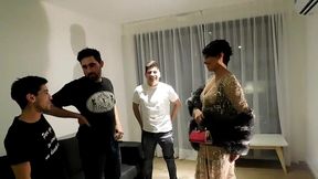 mi vecina es perla lopez