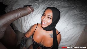 Big Ass Arab MILF gets huge black dick