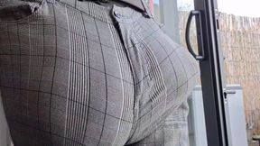 Walking Bulging in the Garden