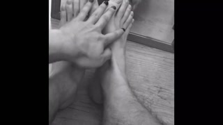 Bi dude self worships feet, jizzes in feet and licks own cum