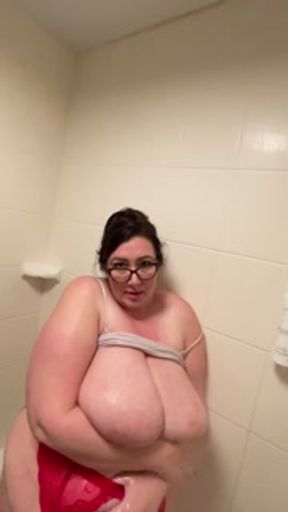 Plump BBW Milf Showers in Garter and Stockings