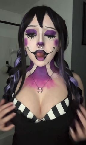 Fansly amateur shares her favorite videos