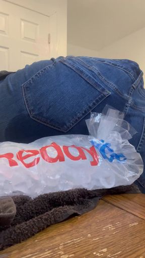 Putting ICE In My Pussy For The FIRST Time!