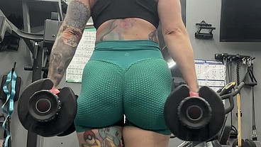Home Workout and Titty Flash