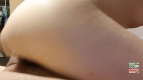 joven prepo se propone a salir de clases y montar mi verga hasta que me corra en su cono, le dure muy poco por lo chiquita y apretado