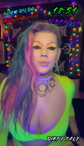 18:51~ Neon Glow Slut Probed by Alien Dildo