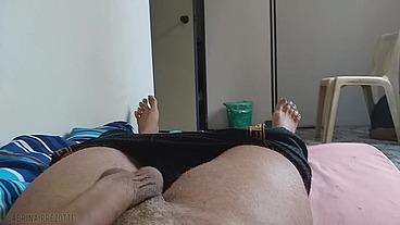 Travesti do pau peludo se gozando toda pela manhã, Sabrina Prezotte 20cm de prazer