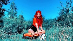 come play soccer with me